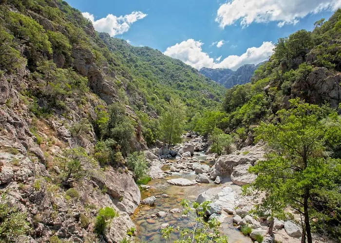 Du Pont - Ferienhaus Piana (Corsica)